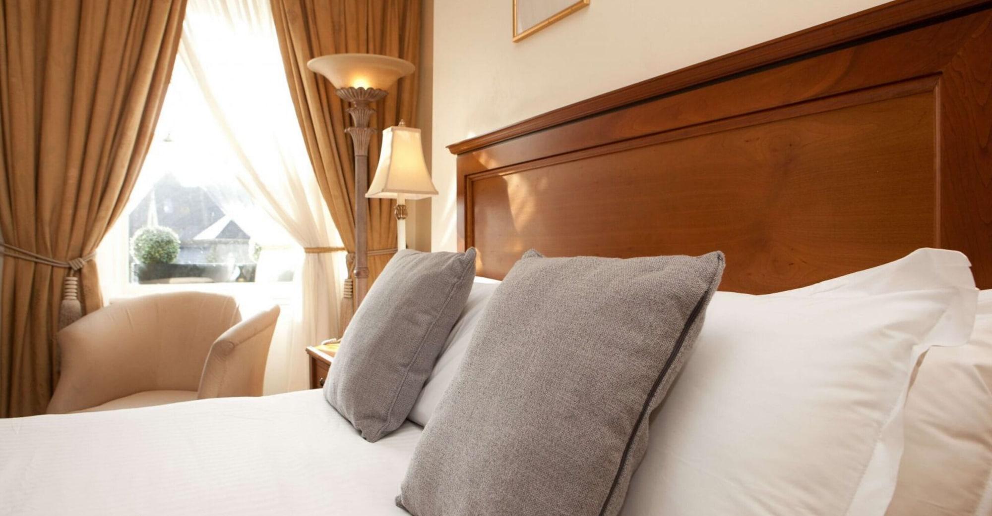 Headfort Arms Hotel Келс Экстерьер фото