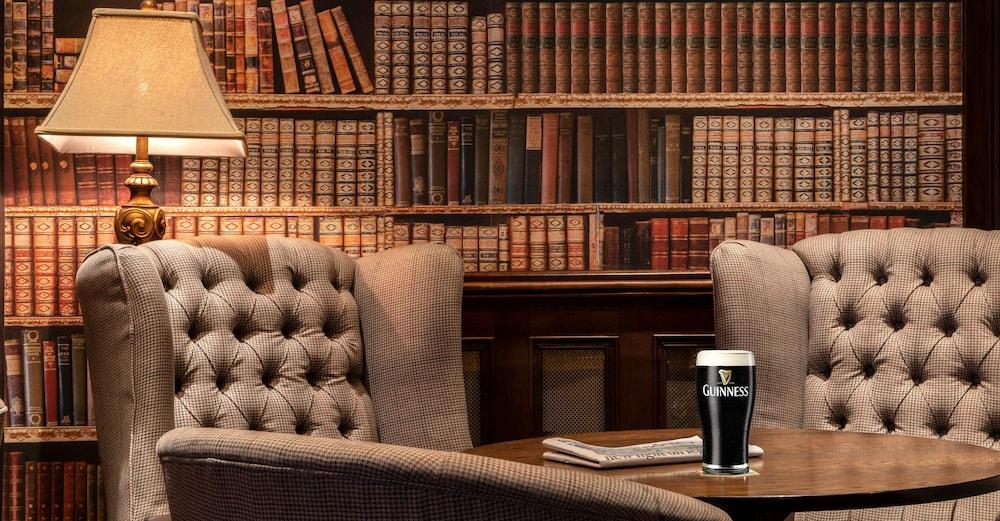Headfort Arms Hotel Келс Экстерьер фото